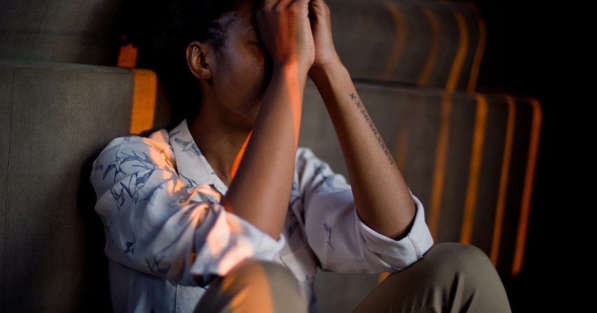 Vaincre l'Anxiété : 12 Stratégies Essentielles pour Retrouver la Sérénité
